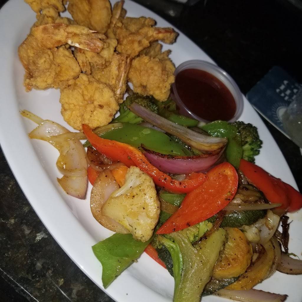 Crowne Sports Bar & Grill | restaurant | 7075 Jimmy Carter Blvd, Peachtree Corners, GA 30092, USA | 7708024680 OR +1 770-802-4680