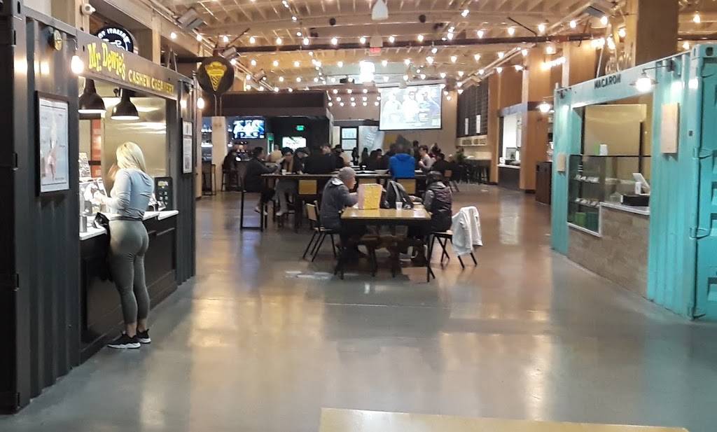 Public Market Emeryville | shopping mall | 5959 Shellmound St, Emeryville, CA 94608, USA | 5106525852 OR +1 510-652-5852