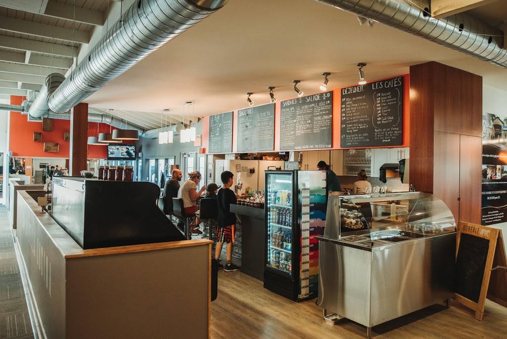 Traiteur la Bella cucina | restaurant | 895 Boulevard des Laurentides, Piedmont, QC J0R 1K0, Canada | 5147957120 OR +1 514-795-7120