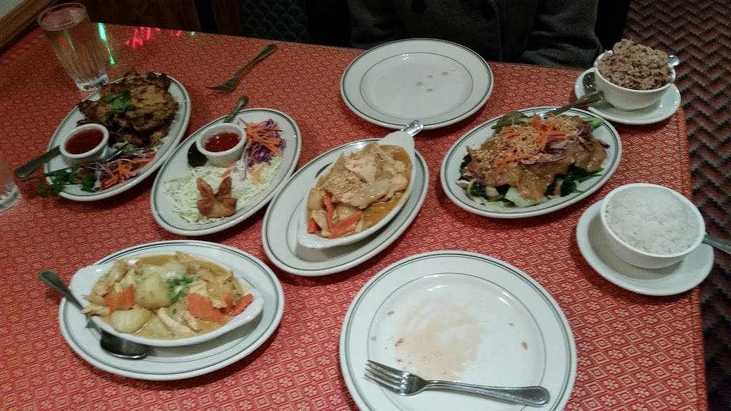 Thai Pot | restaurant | 2478 W 3rd St, Santa Rosa, CA 95401, USA | 7075759296 OR +1 707-575-9296