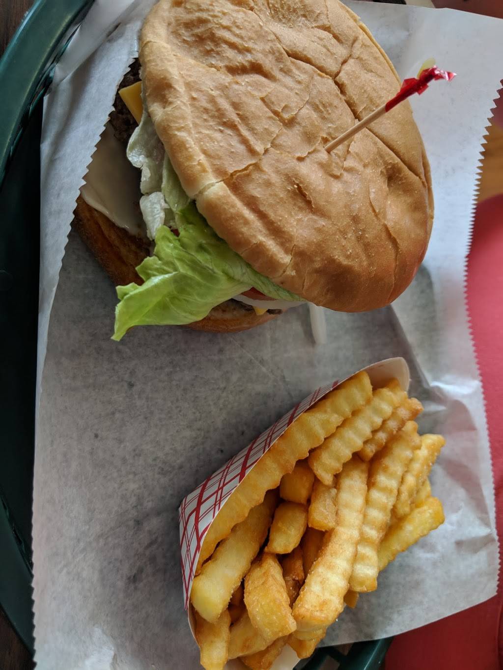 Snack Shack | restaurant | 904 Betsy Pack Dr, Jasper, TN 37347, USA | 4239428955 OR +1 423-942-8955