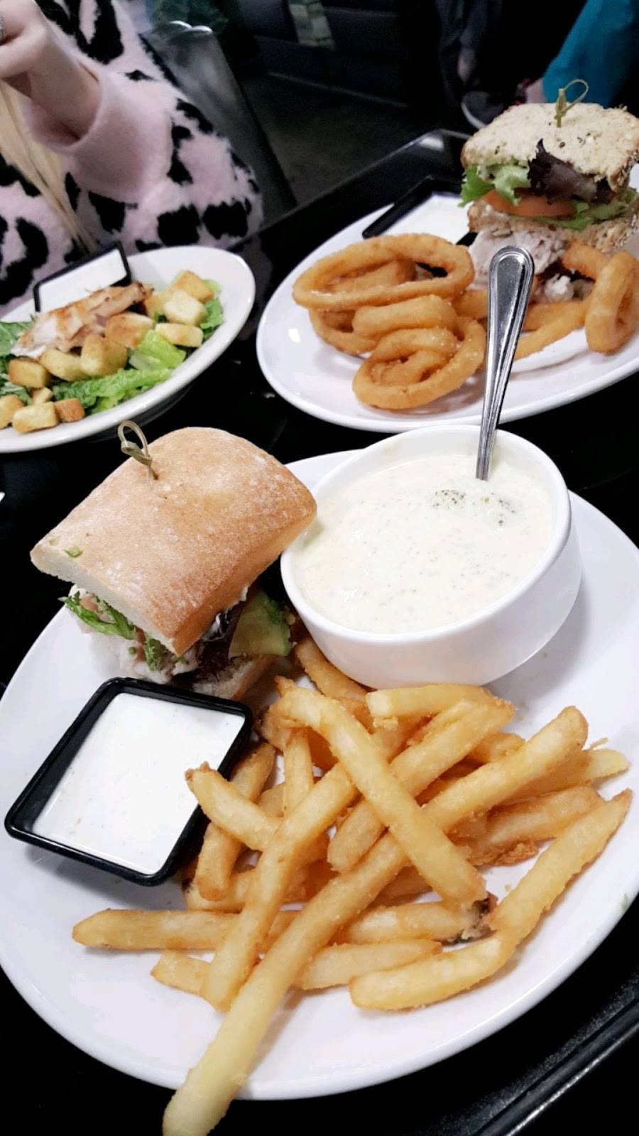 The Patio Oroville | restaurant | 2450 Oro Dam Blvd E, Oroville, CA 95966, USA | 5305337478 OR +1 530-533-7478