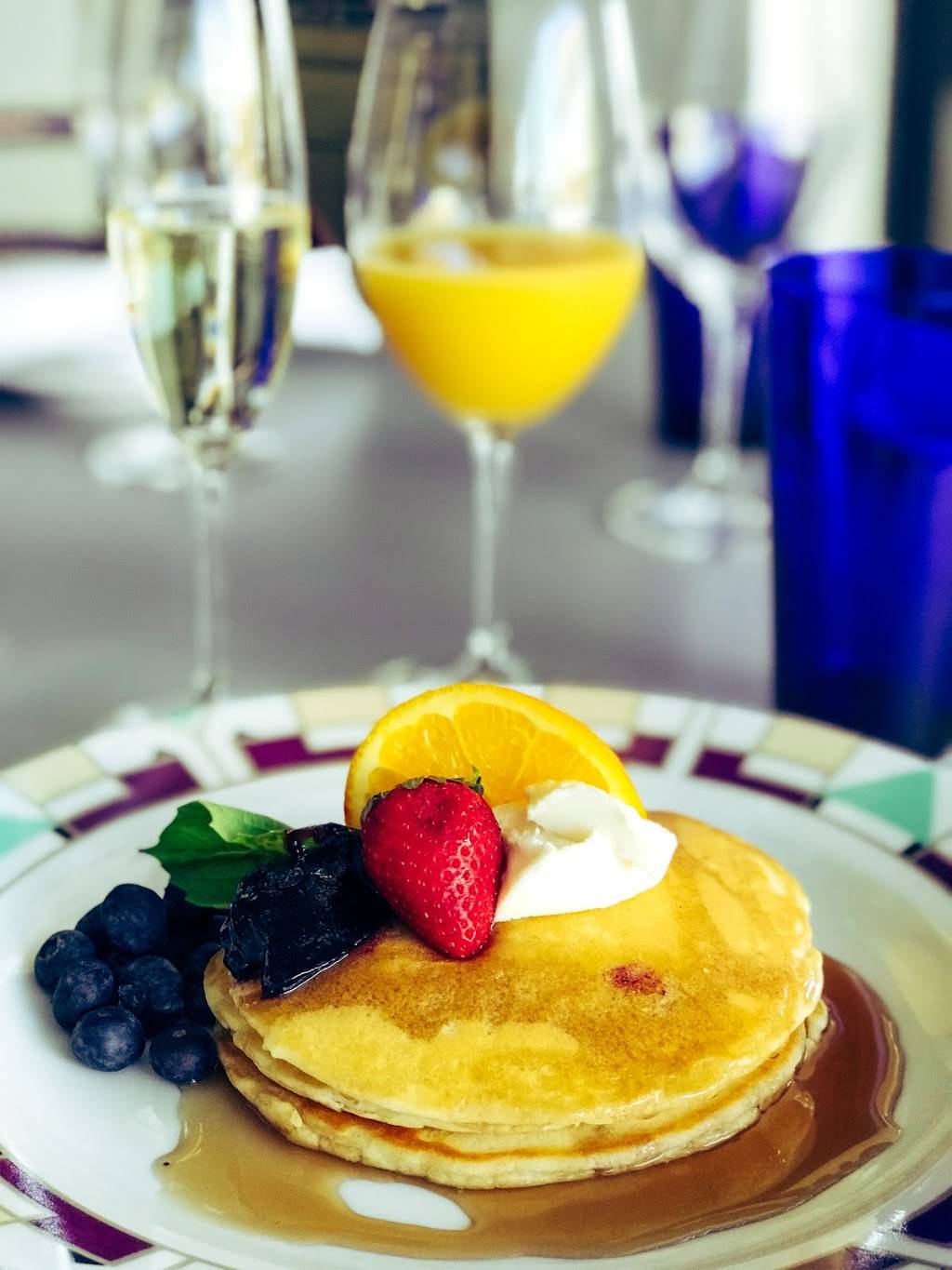 Grace Restaurant | restaurant | 120 8th Ave, Pass-a-Grille Beach, FL 33706, USA | 7273174770 OR +1 727-317-4770