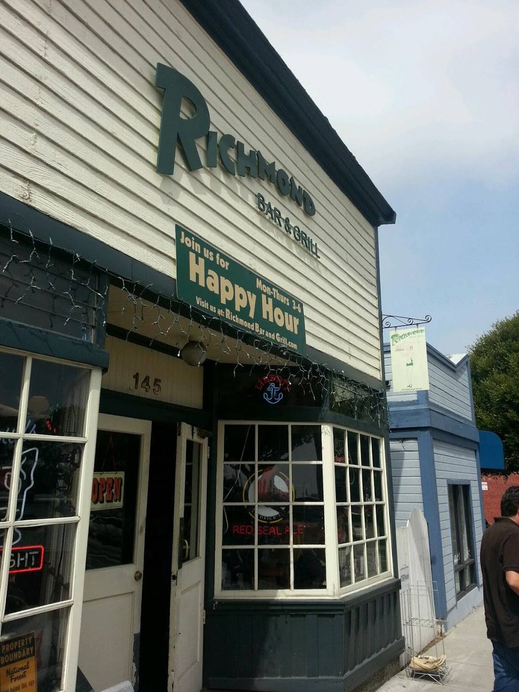 Richmond Bar & Grill | restaurant | 145 Richmond St, El Segundo, CA 90245, USA | 3103227397 OR +1 310-322-7397