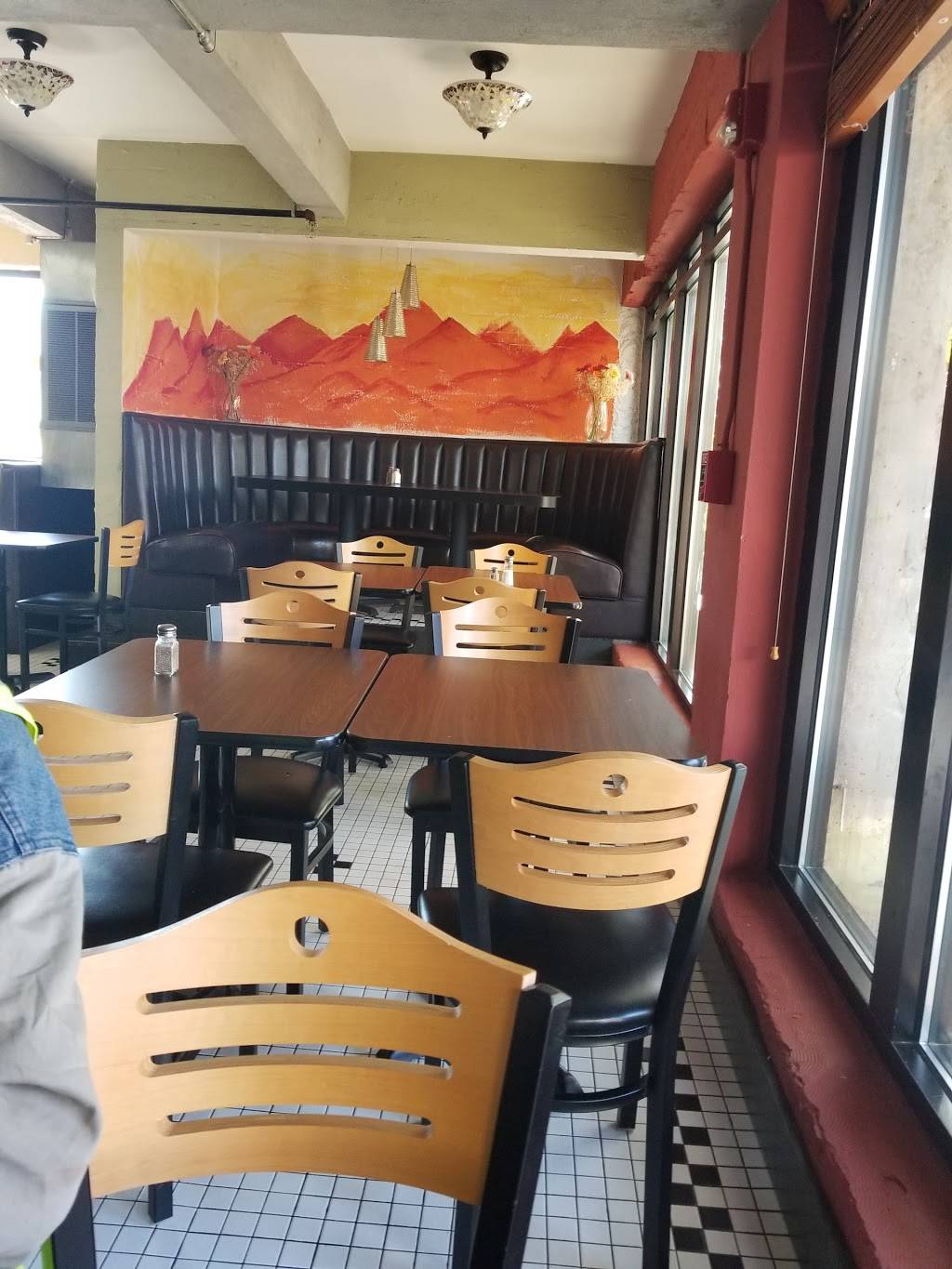 Coyotes Mexican Grill | restaurant | 105 Sycamore Pl, Decatur, GA 30030, USA | 4043739383 OR +1 404-373-9383