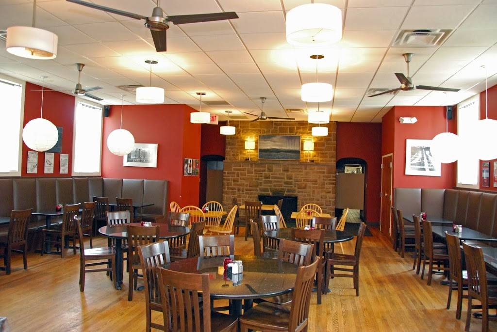 The Village Inn | restaurant | 102 Gaskin Ave, Gambier, OH 43022, USA | 7404272112 OR +1 740-427-2112