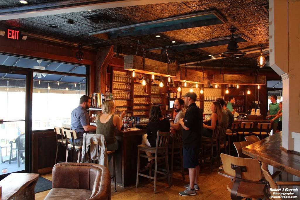 Tailchasers Restaurant & Dock Bar | restaurant | 12203 Coastal Hwy, Ocean City, MD 21842, USA | 4436647075 OR +1 443-664-7075