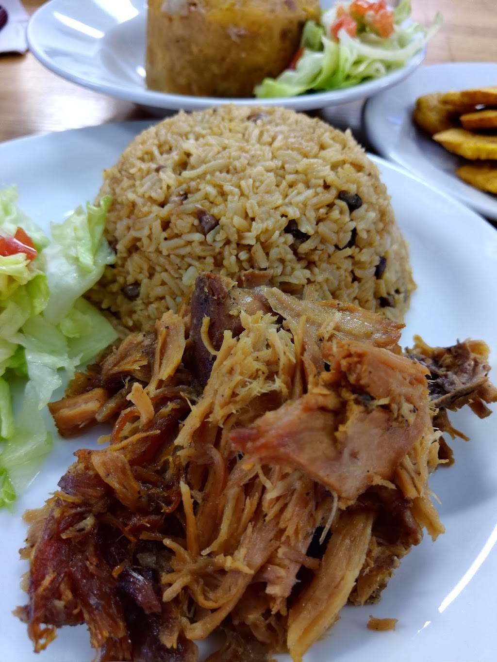 MamaJuana Authentic Dominican Food | restaurant | 1414 S College Rd, Wilmington, NC 28403, USA | 9106608167 OR +1 910-660-8167