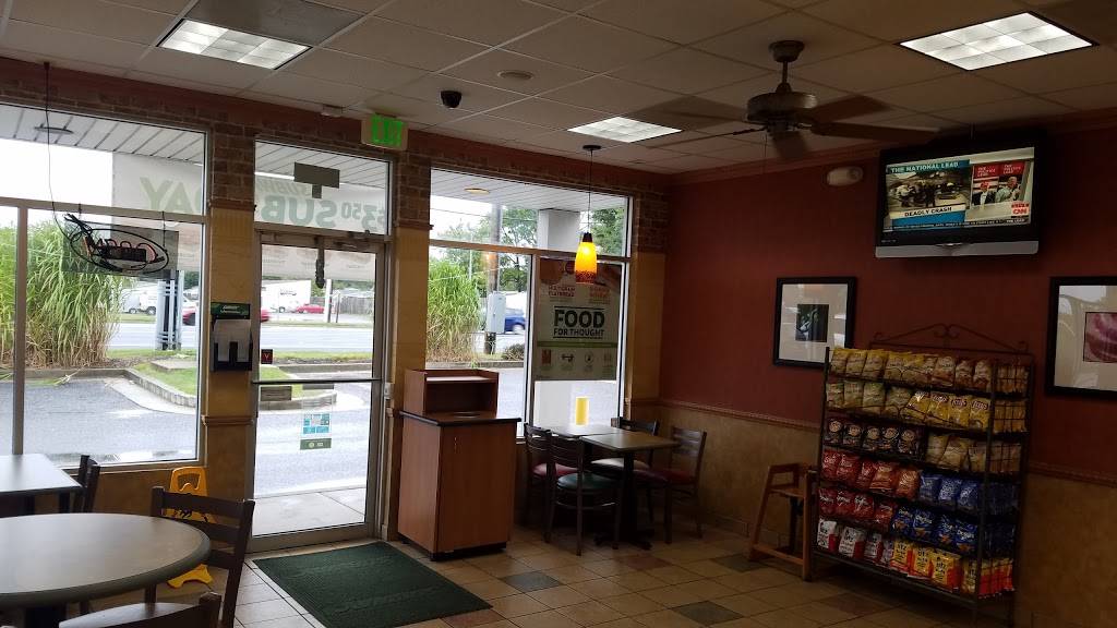 Subway Restaurants | restaurant | 3009 Eastern Blvd A, Baltimore, MD 21220, USA | 4105743434 OR +1 410-574-3434