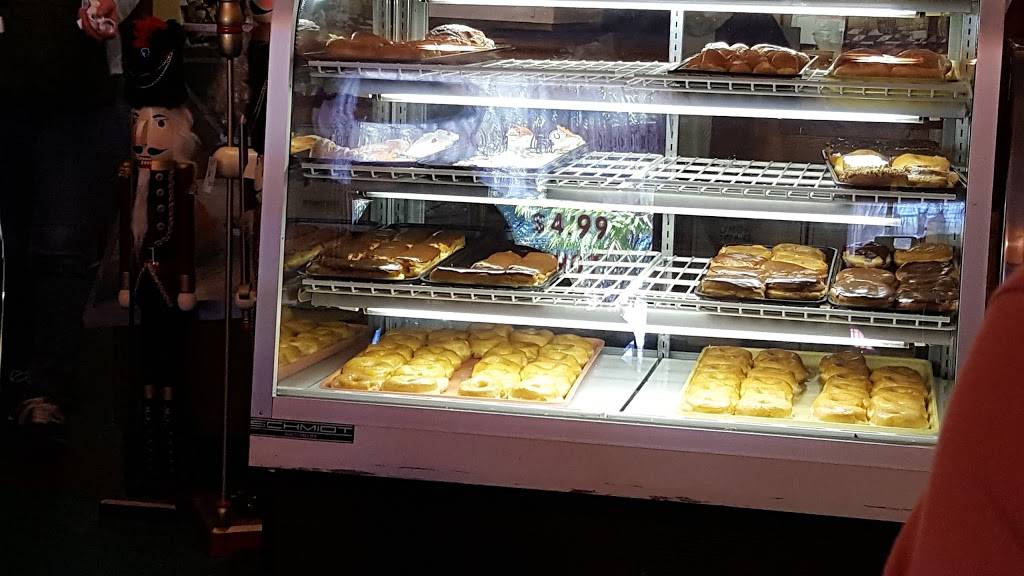 Horsts Little Bakery Haus Downtown | restaurant | 843 W Main St, Madison, IN 47250, USA | 8122742051 OR +1 812-274-2051