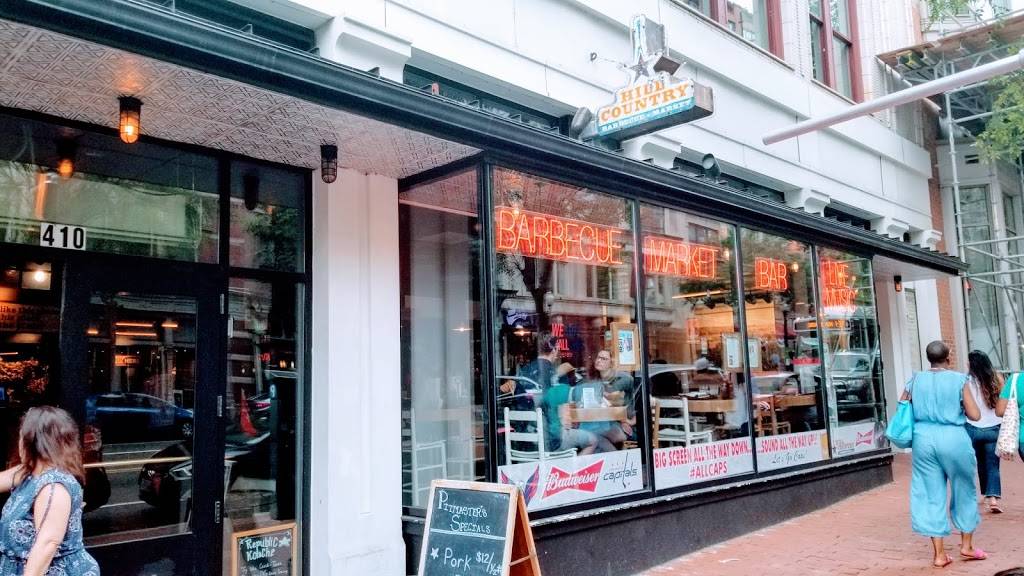 Hill Country Barbecue Market | restaurant | 410 7th St NW, Washington, DC 20004, USA | 2025562050 OR +1 202-556-2050