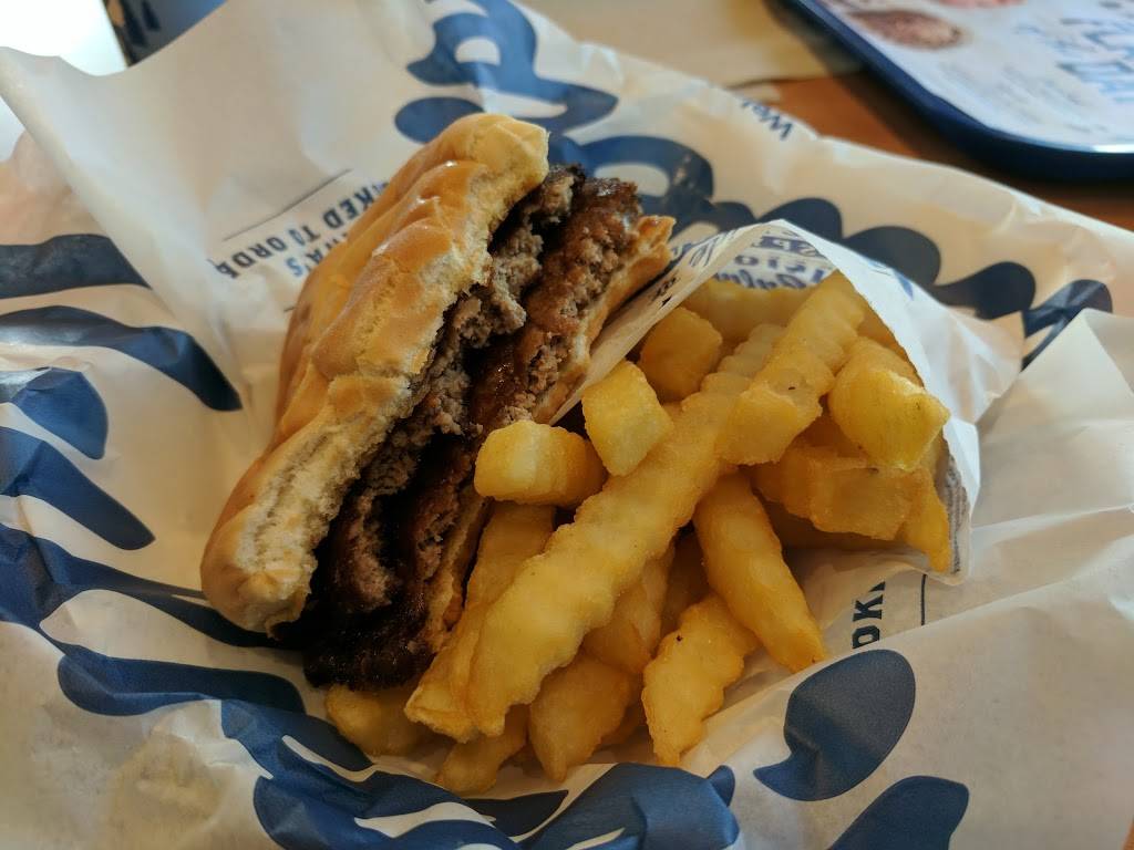 Culvers | restaurant | 3202 White Bear Ave, White Bear Lake, MN 55110, USA | 6513300393 OR +1 651-330-0393