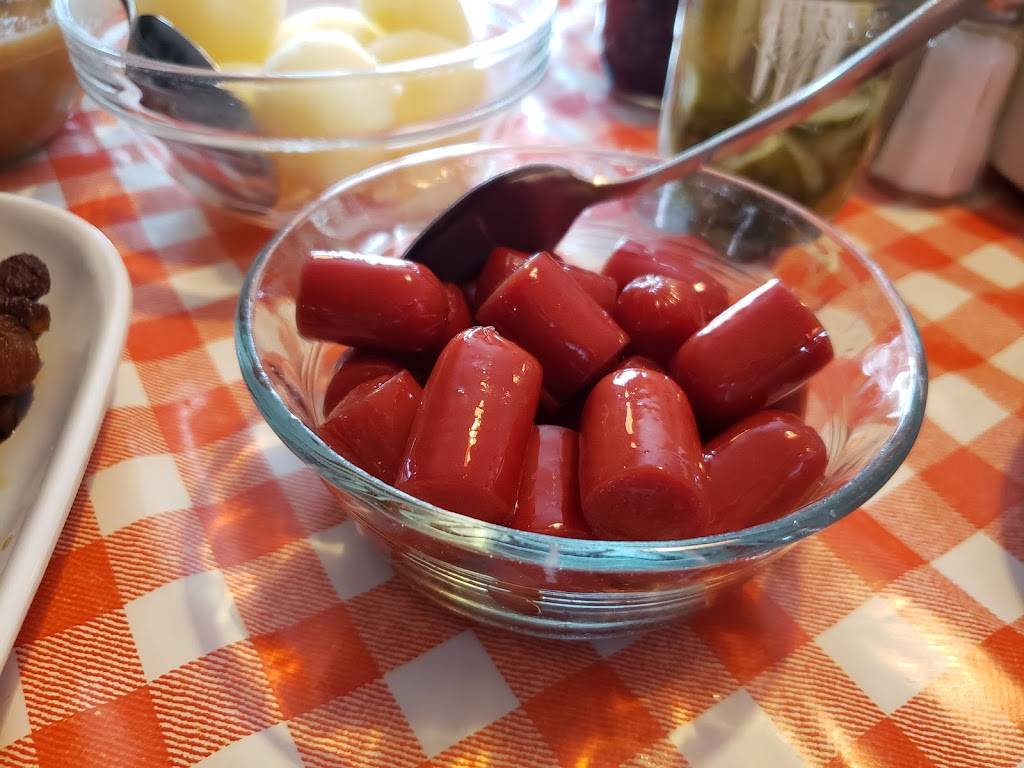 Cabane A Sucre Raymond/ Sucr’O’Max | restaurant | 444 Chemin Avila, Piedmont, QC J0R 1K0, Canada | 4502242569 OR +1 450-224-2569