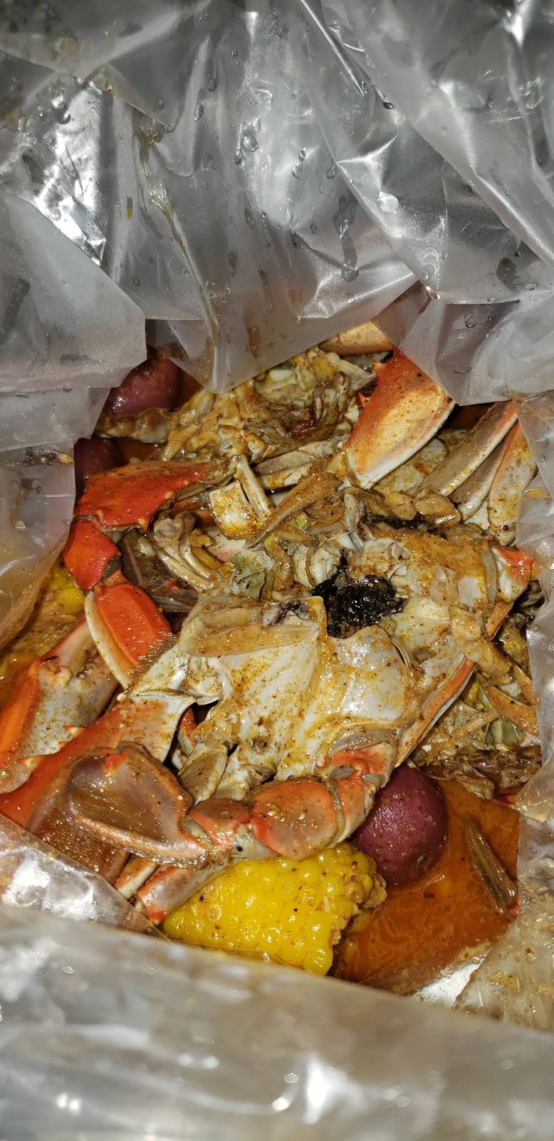 Crafty Crab | restaurant | 1847 Street Rd, Bensalem, PA 19020, USA | 2678552722 OR +1 267-855-2722