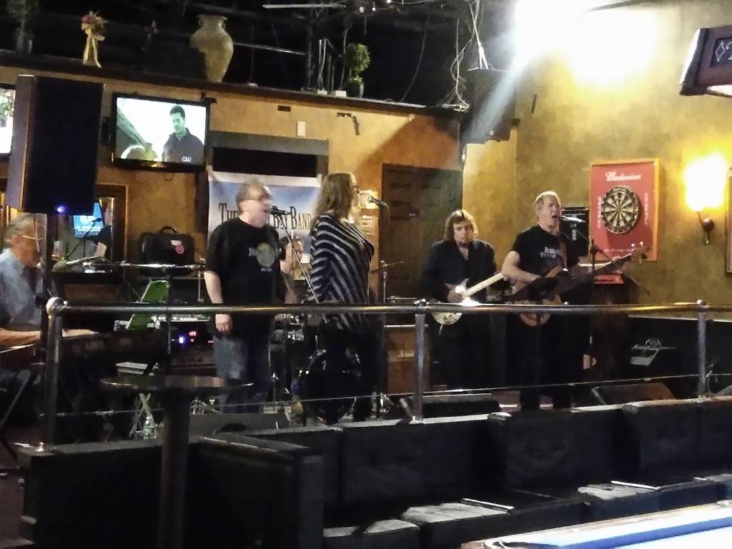 The Big Kahuna | restaurant | 1730 E Jericho Turnpike, Huntington, NY 11743, USA | 6315439100 OR +1 631-543-9100