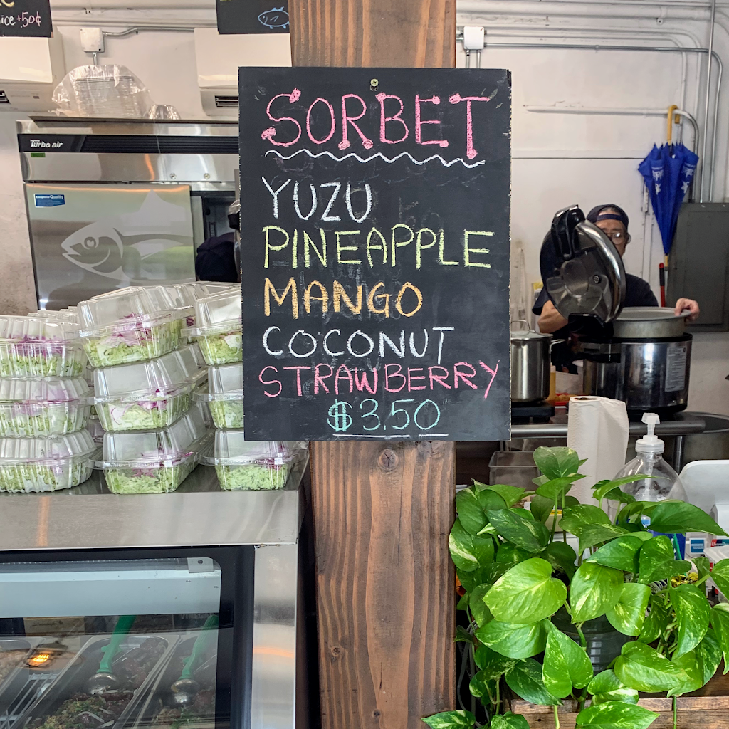 Off the Hook Poke Market | restaurant | 2908 E Manoa Rd, Honolulu, HI 96822, USA | 8088006865 OR +1 808-800-6865