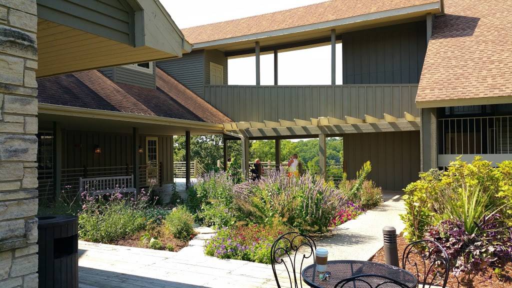 Eagle Ridge Resort & Spa | restaurant | 444 Eagle Ridge Dr, Galena, IL 61036, USA | 8157775000 OR +1 815-777-5000