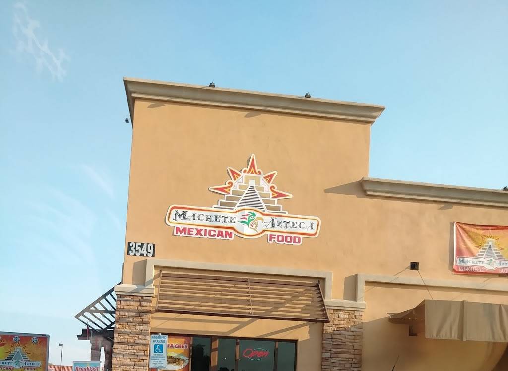 Machete Azteca | restaurant | 6709 W Indian School Rd, Phoenix, AZ 85033, USA | 6236969291 OR +1 623-696-9291