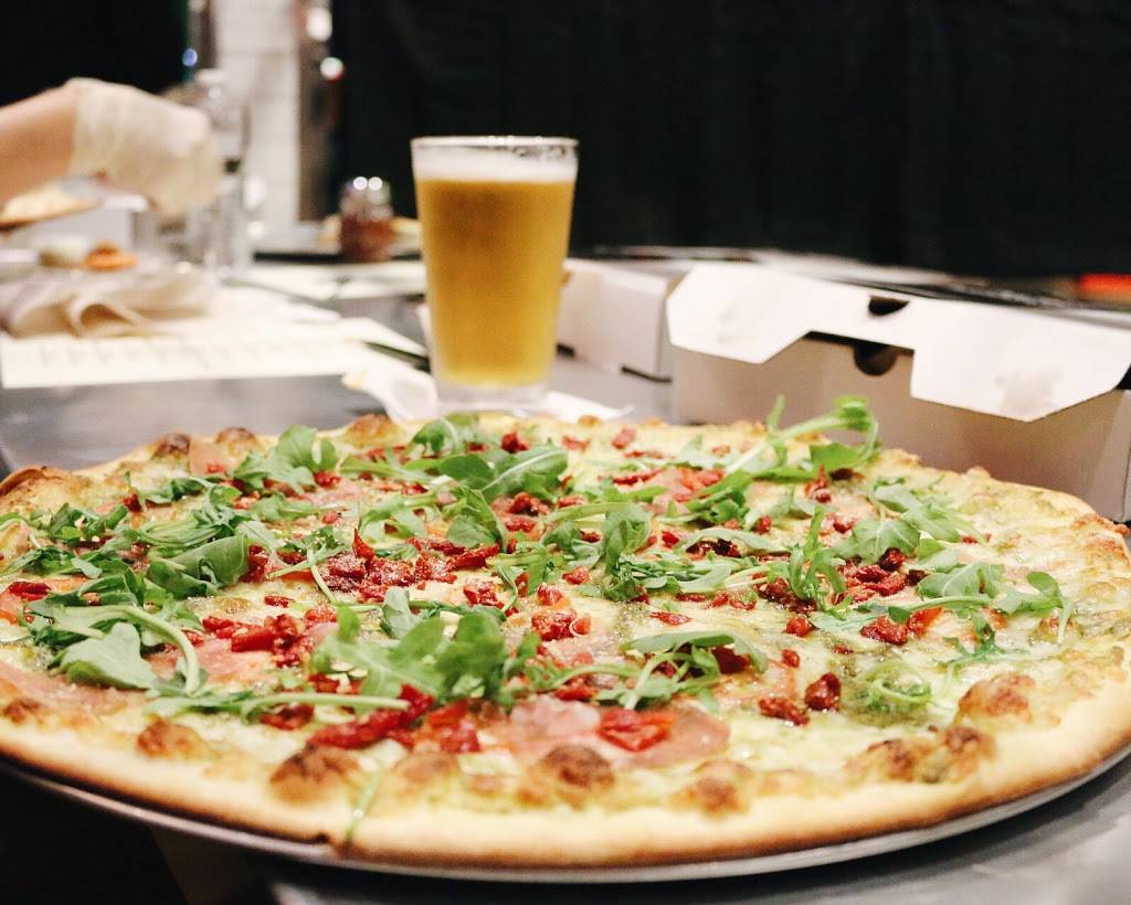 Greenville Avenue Pizza Company | restaurant | 1145 Peavy Rd, Dallas, TX 75218, USA | 2143242726 OR +1 214-324-2726