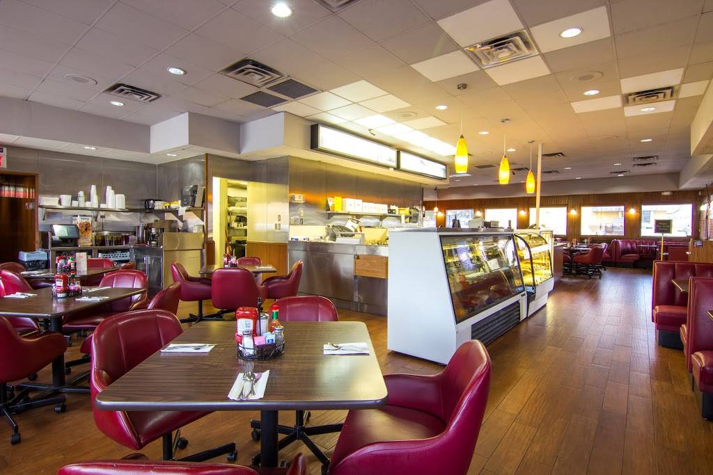 Cindi’s NY Deli & Restaurant | restaurant | 3565 Forest Ln, Dallas, TX 75234, USA | 9722419204 OR +1 972-241-9204