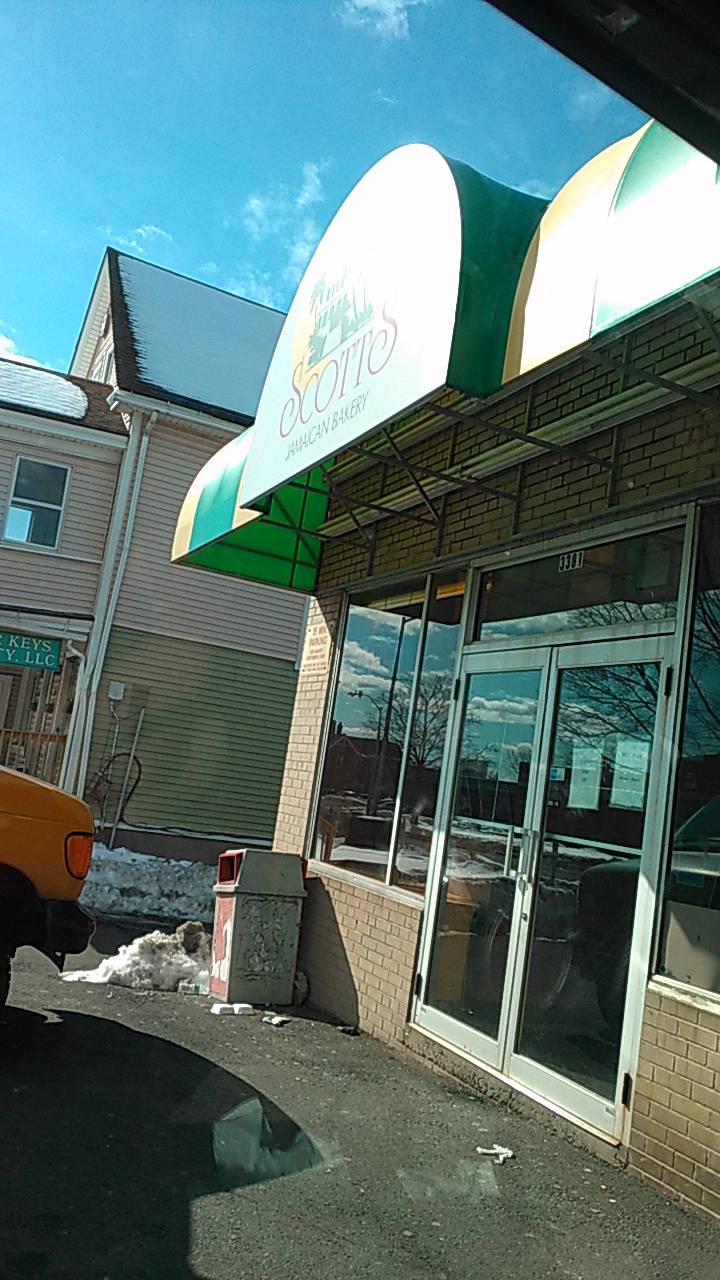 Scotts Jamaican Bakery - Main Street Branch | bakery | 3381 Main St, Hartford, CT 06120, USA | 8602466599 OR +1 860-246-6599