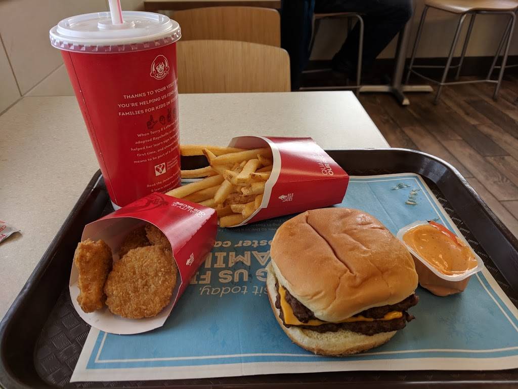 Wendys | restaurant | 6721 S Potomac St, Centennial, CO 80112, USA | 3037069554 OR +1 303-706-9554