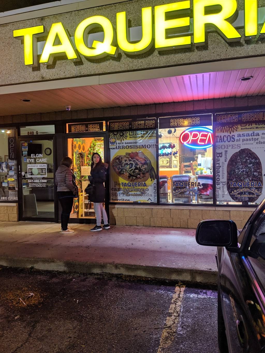 Los Girasoles | restaurant | 840 Summit St, Elgin, IL 60120, USA | 8476977733 OR +1 847-697-7733