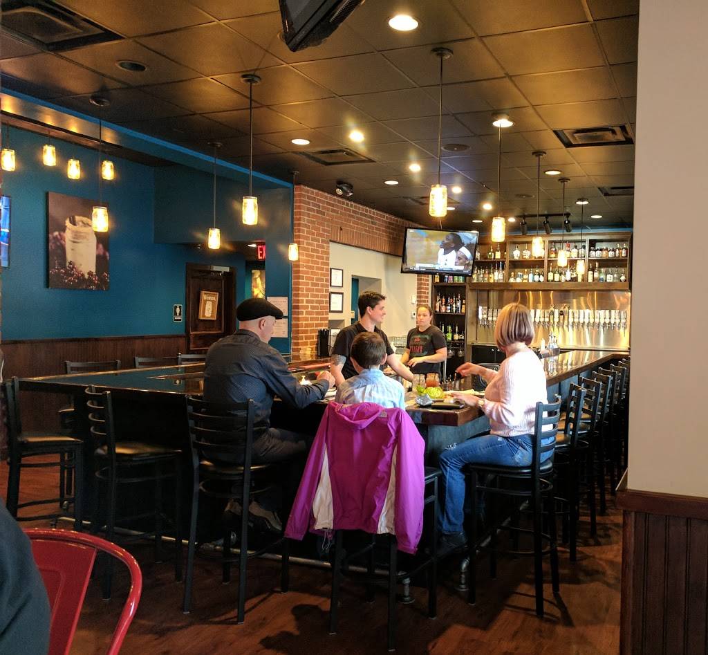 The Mason Jar Tavern | restaurant | 305 S Main St, Fuquay-Varina, NC 27526, USA | 9197625555 OR +1 919-762-5555