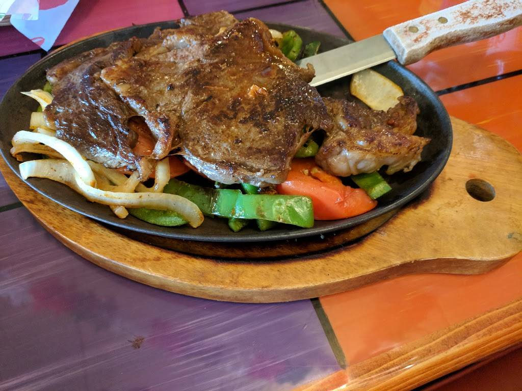 Fiesta Charra | restaurant | 5900 Park Lake Rd, East Lansing, MI 48823, USA | 5175750855 OR +1 517-575-0855