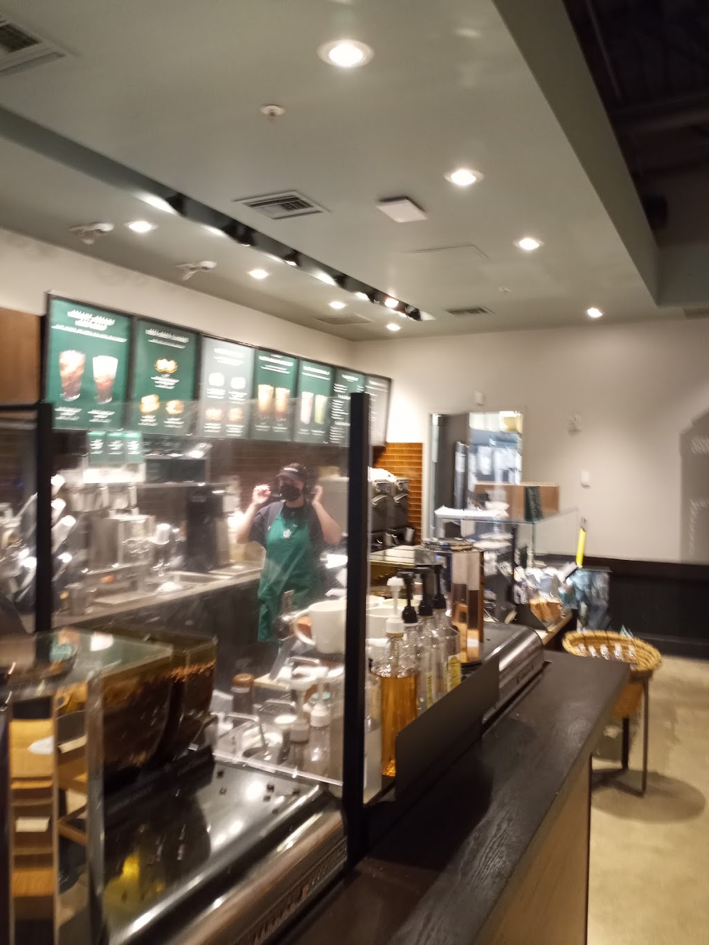 Starbucks | cafe | 1830 N Federal Hwy #1, Boca Raton, FL 33432, USA | 5614174388 OR +1 561-417-4388