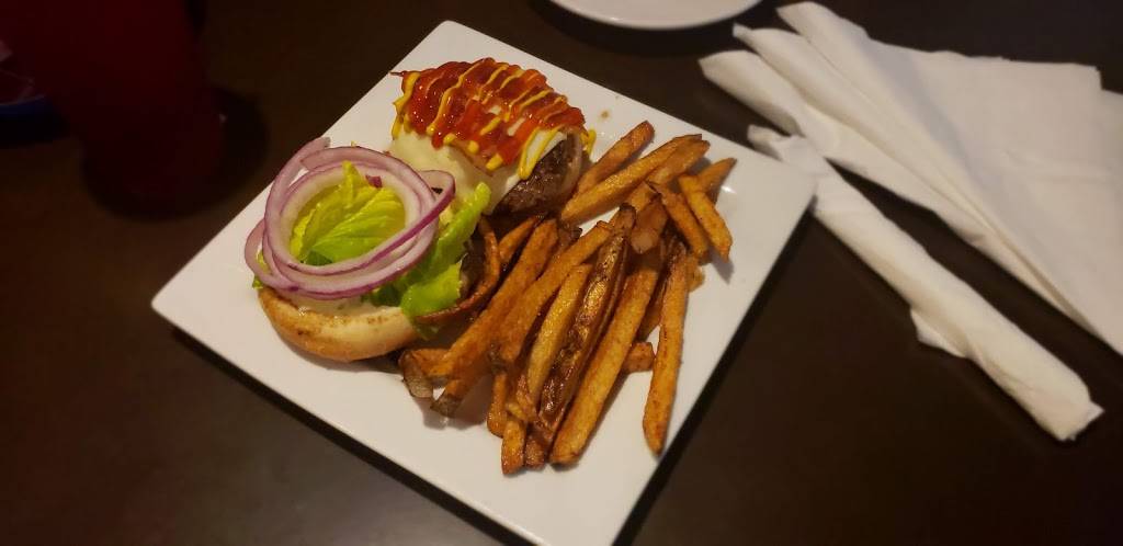 Comet Grill | restaurant | 2224 Park Rd, Charlotte, NC 28203, USA | 7043714300 OR +1 704-371-4300