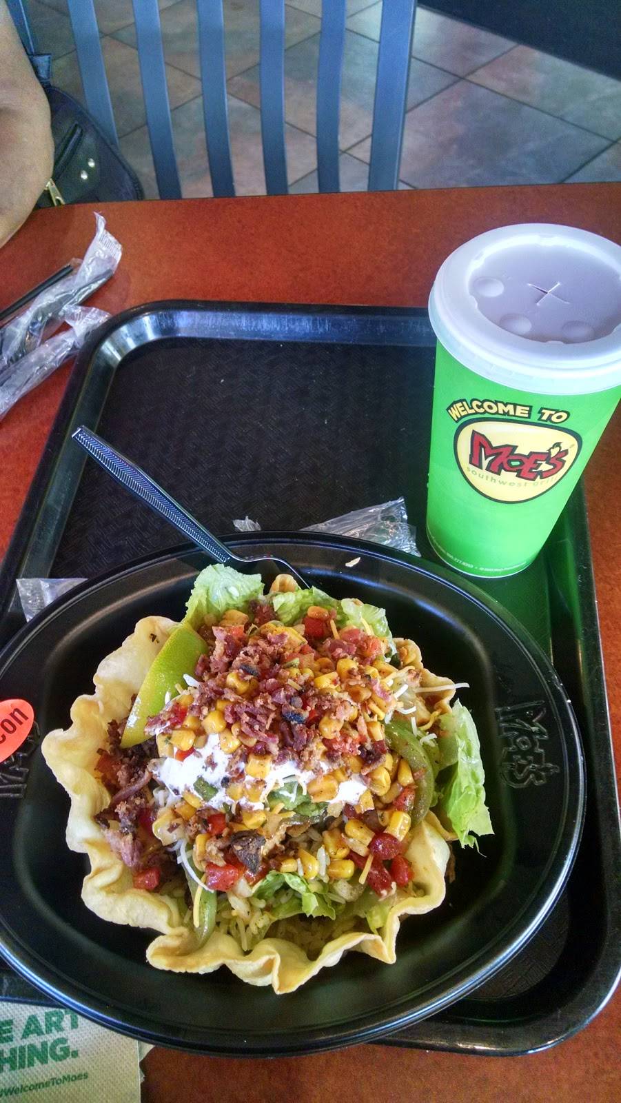 Moes Southwest Grill | restaurant | 2015 Boundary St, Beaufort, SC 29902, USA | 8433794334 OR +1 843-379-4334