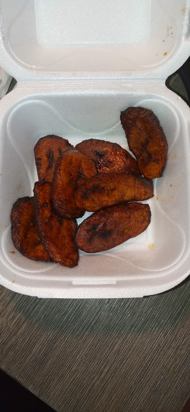 Ocean Breeze Jamaican Restaurant | restaurant | 517 25th St, West Palm Beach, FL 33407, USA | 5612497458 OR +1 561-249-7458