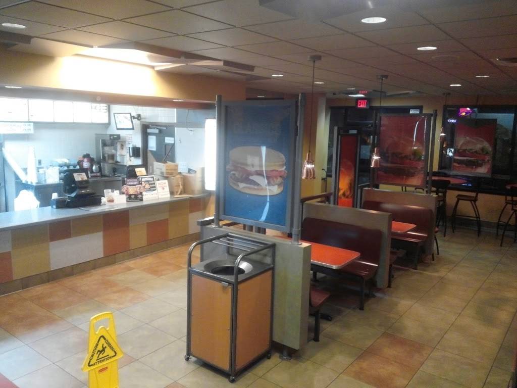 Jack in the Box | restaurant | 7217 Mission St, Daly City, CA 94014, USA | 6507554555 OR +1 650-755-4555