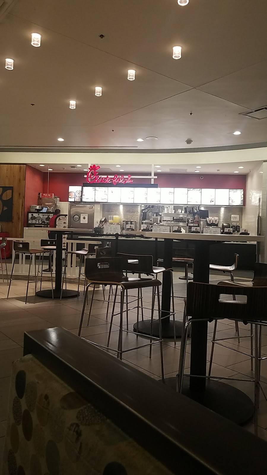 Chick-fil-A | restaurant | 7875 Montgomery Rd Spc F5, Cincinnati, OH 45236, USA | 5137937149 OR +1 513-793-7149