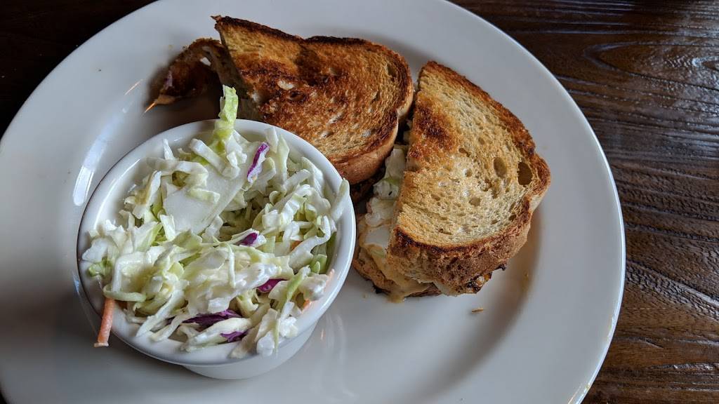 CJ Blacks Restaurant & Bar | restaurant | 11300 W State Rd 84, Davie, FL 33325, USA | 7542064745 OR +1 754-206-4745