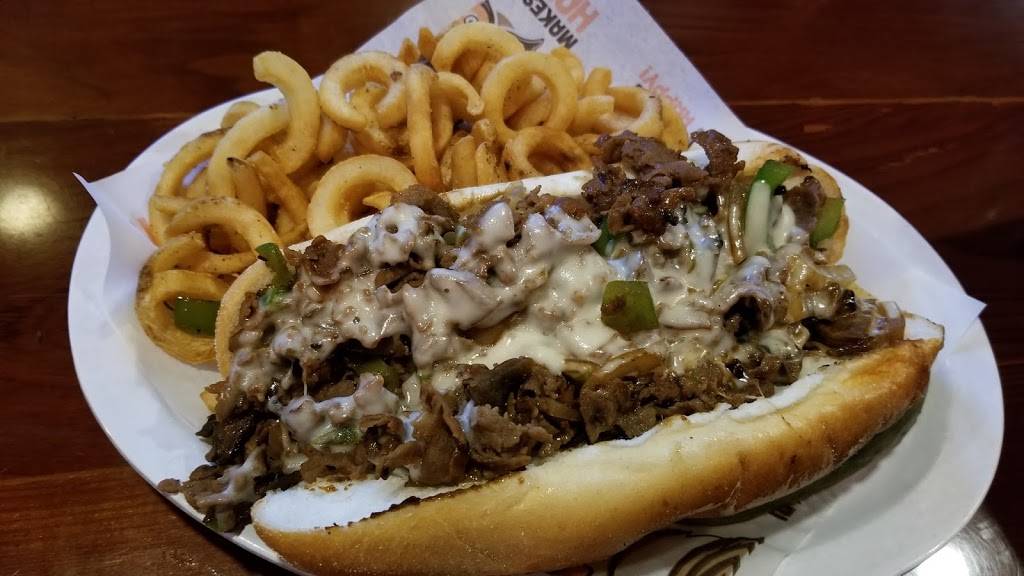 Hooters of New Castle | restaurant | 194 S Dupont Hwy, New Castle, DE 19720, USA | 3023262526 OR +1 302-326-2526