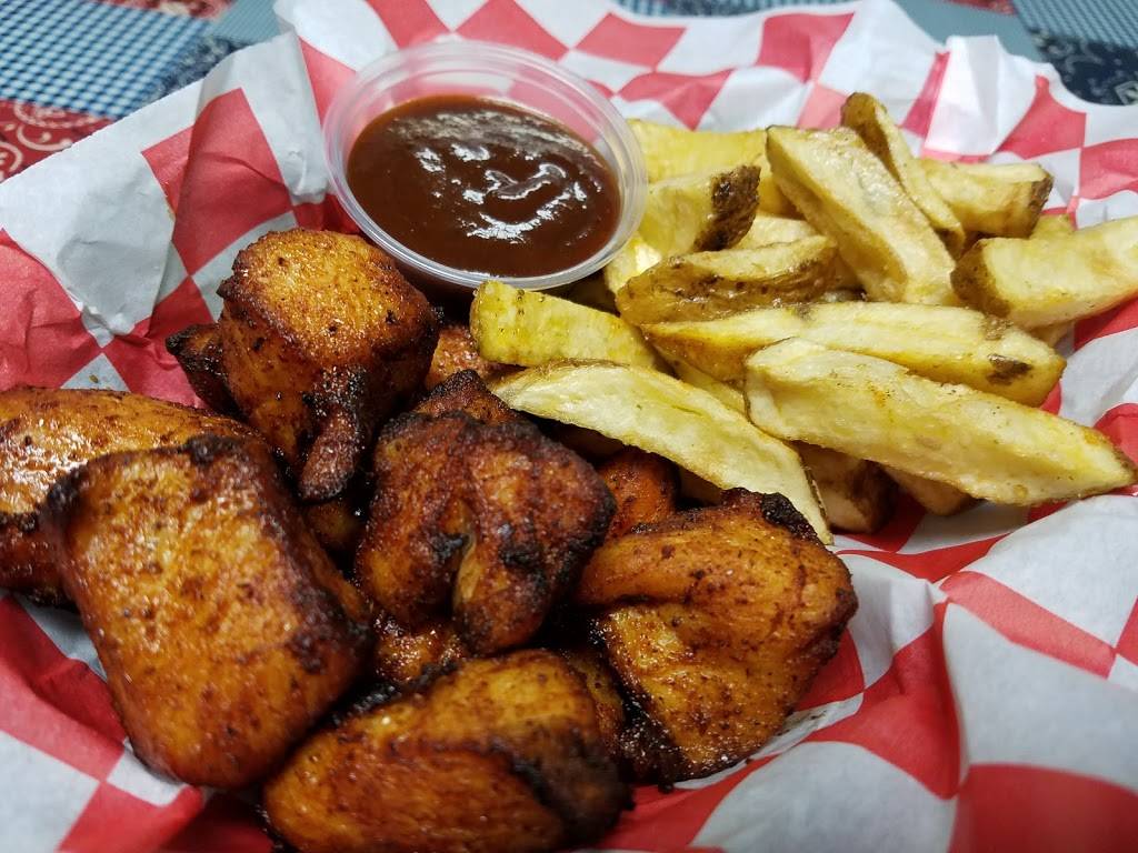 Little Everetts BBQ | restaurant | 711 W Elm Ave, Hanover, PA 17331, USA | 7176323001 OR +1 717-632-3001