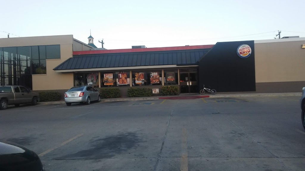 Burger King | restaurant | 3100 Boca Chica Blvd, Brownsville, TX 78521, USA | 9565444300 OR +1 956-544-4300