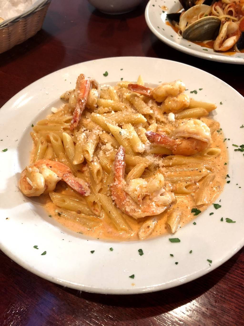 Fontanas | restaurant | 2359 Ralph Ave, Brooklyn, NY 11234, USA | 7184444300 OR +1 718-444-4300