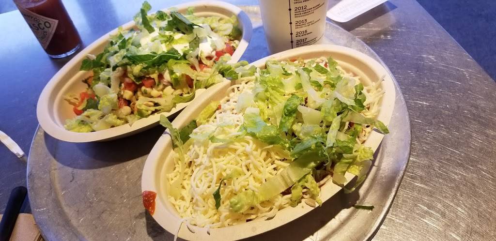 Chipotle Mexican Grill | restaurant | 331 Rockaway Turnpike, Lawrence, NY 11559, USA | 5162393952 OR +1 516-239-3952