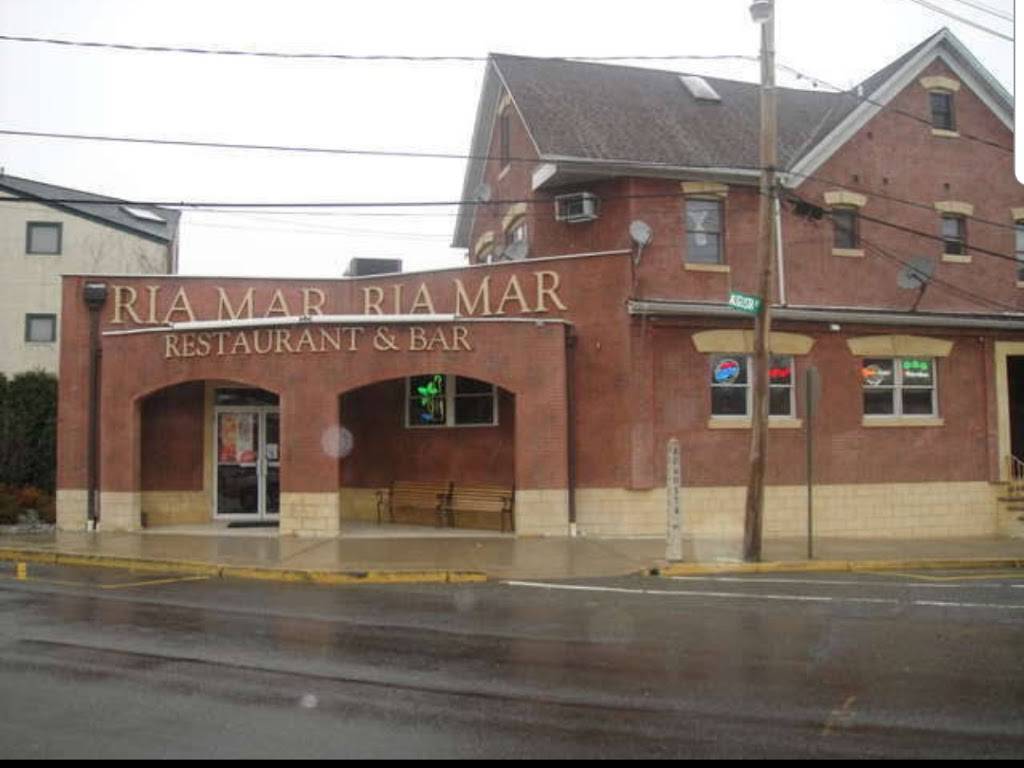 Ria Mar Restaurant & Bar | restaurant | 1763, 25 Whitehead Ave, South River, NJ 08882, USA | 7322571100 OR +1 732-257-1100