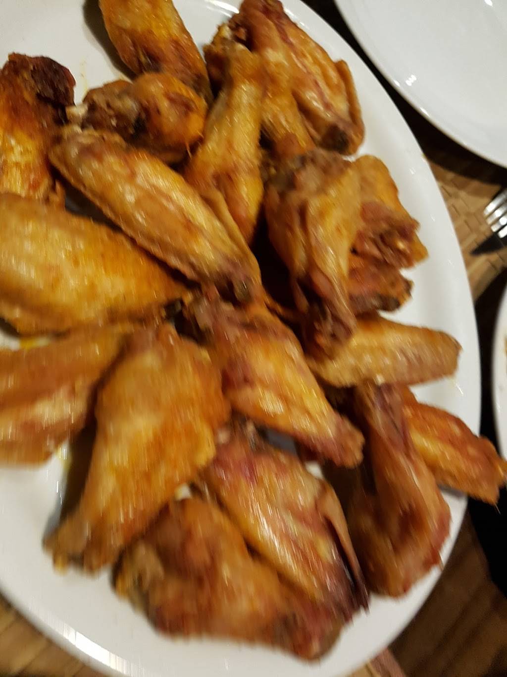 Pegasus Bar & Grill | restaurant | 3466 Dundas St W, York, ON M6S 2S1, Canada | 4167622571 OR +1 416-762-2571