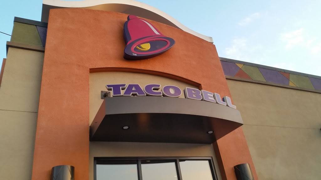 Taco Bell | meal takeaway | 1115 N San Fernando Blvd, Burbank, CA 91504, USA | 7472610510 OR +1 747-261-0510