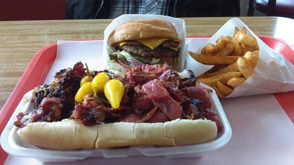 Wimpys Hamburgers | restaurant | 1417 E Tulare Ave, Tulare, CA 93274, USA | 5596882527 OR +1 559-688-2527