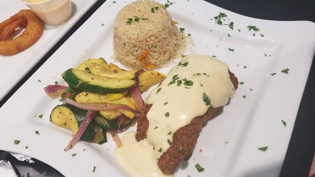 Latitudes Restaurant | restaurant | Compass Pointe South Wynd NE, Leland, NC 28451, USA | 9107777740 OR +1 910-777-7740