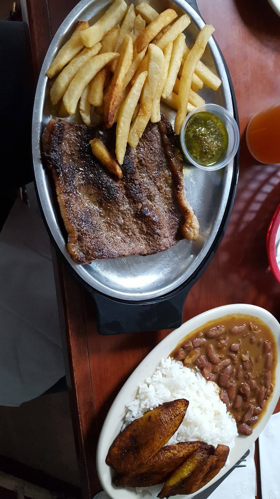 La Fogata Restaurant | restaurant | 11630 Southwest Fwy, Houston, TX 77031, USA | 2815758736 OR +1 281-575-8736