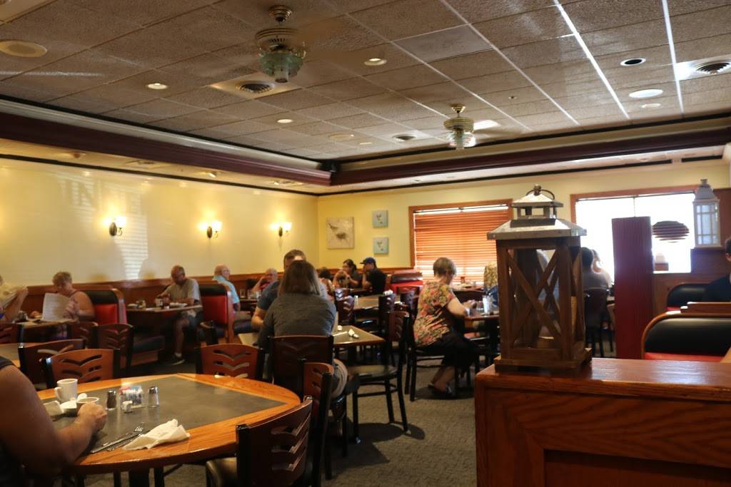 Hummingbird Restaurant | restaurant | 27w229 Geneva Rd, Winfield, IL 60190, USA | 6306903303 OR +1 630-690-3303