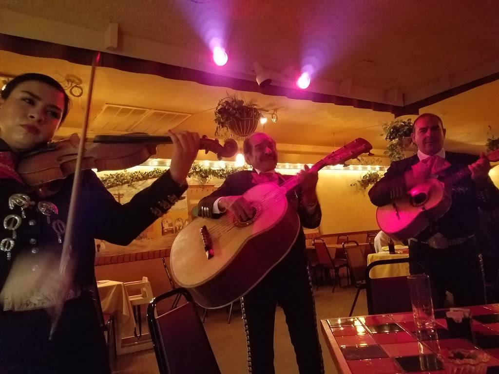 Cervantes Restaurant | restaurant | 3318 S Mill Ave, Tempe, AZ 85282, USA | 4809219113 OR +1 480-921-9113