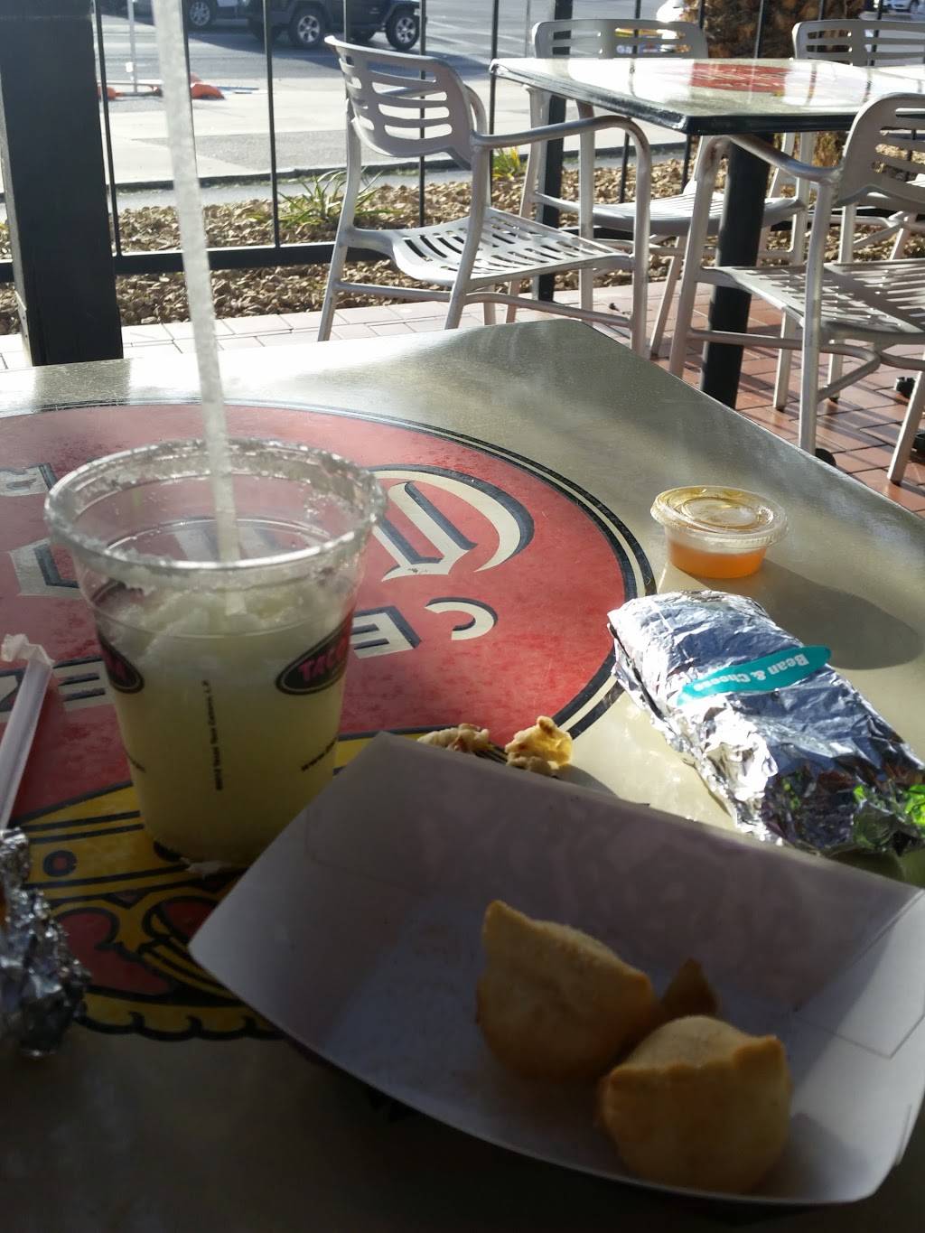 Taco Cabana | restaurant | 5866 N Mesa St, El Paso, TX 79912, USA | 9158339337 OR +1 915-833-9337